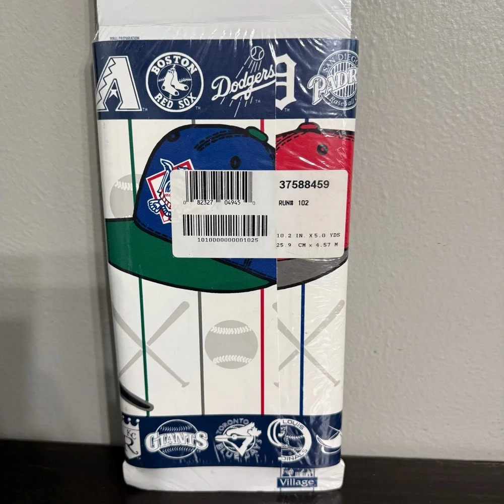 MLB Wallpaper Border Pre-pasted Washable Village Baseball Sports Man Cave NEW